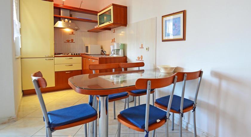 Amazing Apartment In Rovinj With Wifi Camera foto