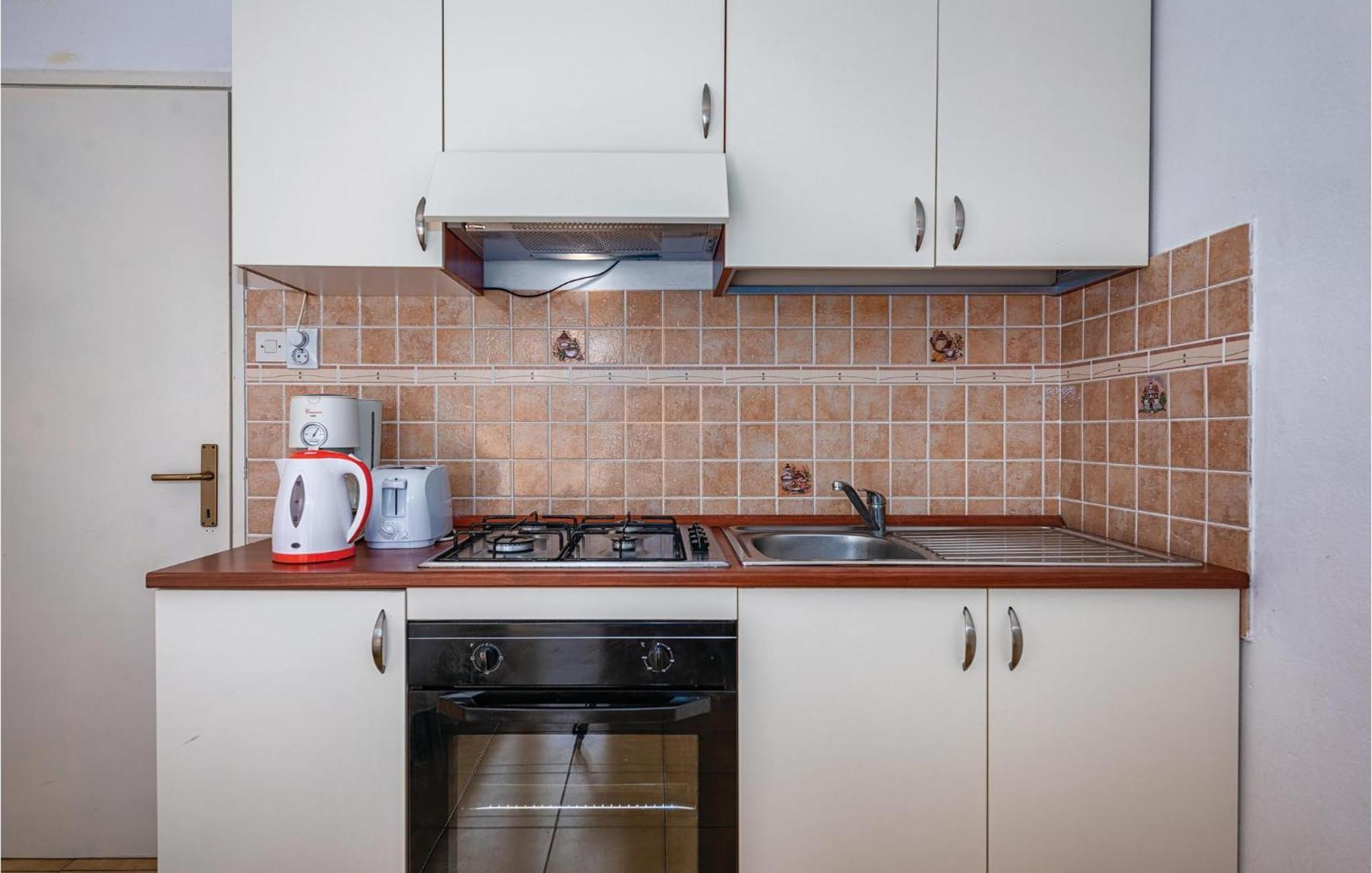 Amazing Apartment In Rovinj With Wifi Esterno foto
