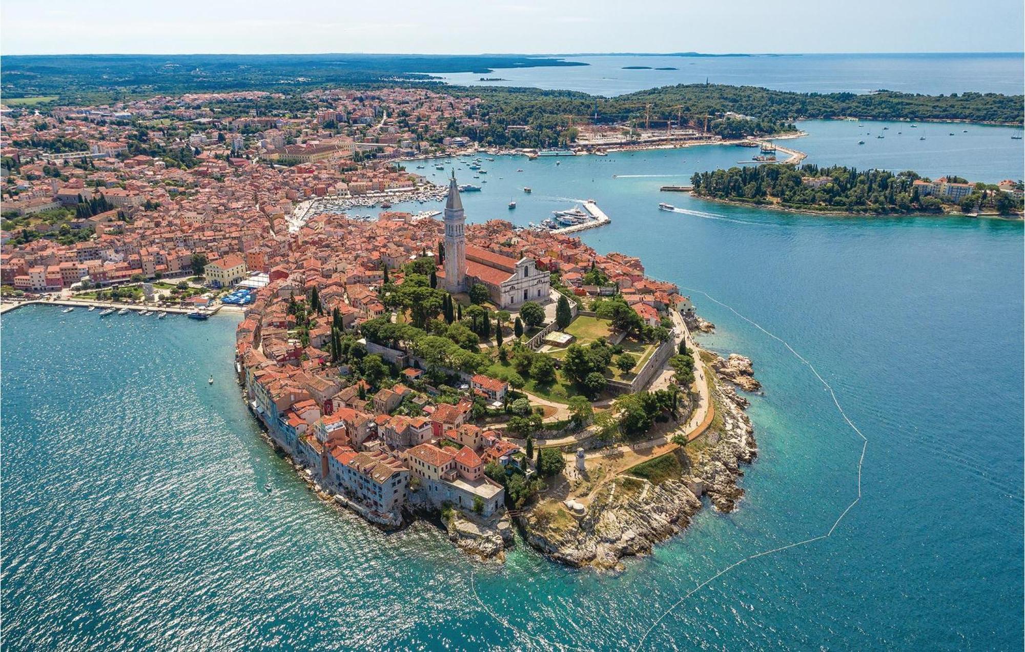 Amazing Apartment In Rovinj With Wifi Esterno foto