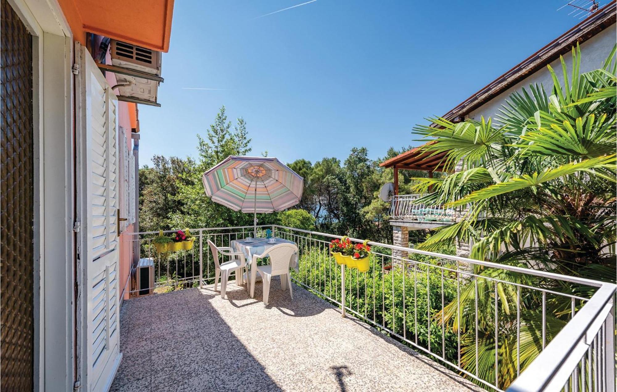 Amazing Apartment In Rovinj With Wifi Esterno foto