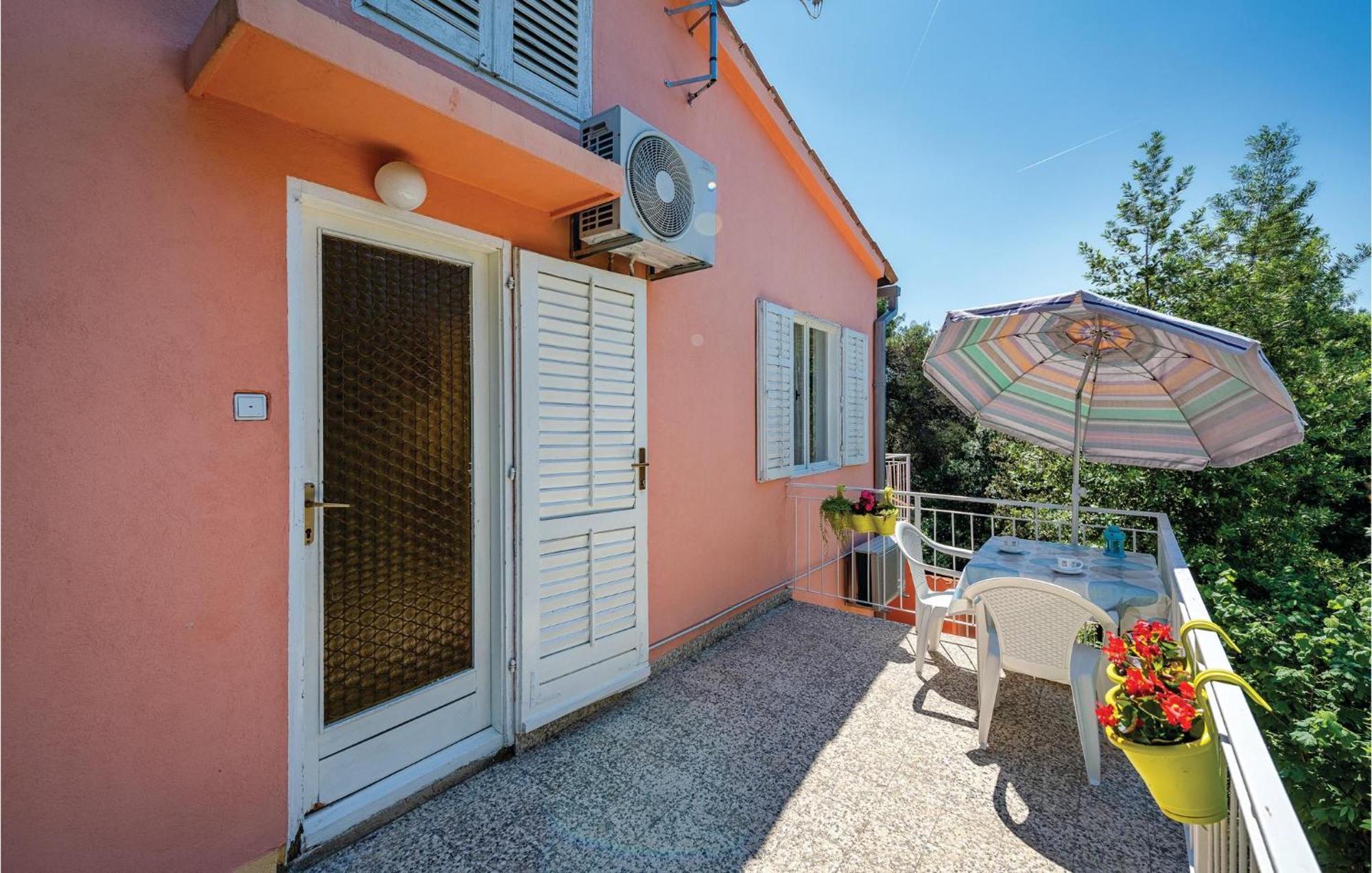 Amazing Apartment In Rovinj With Wifi Esterno foto