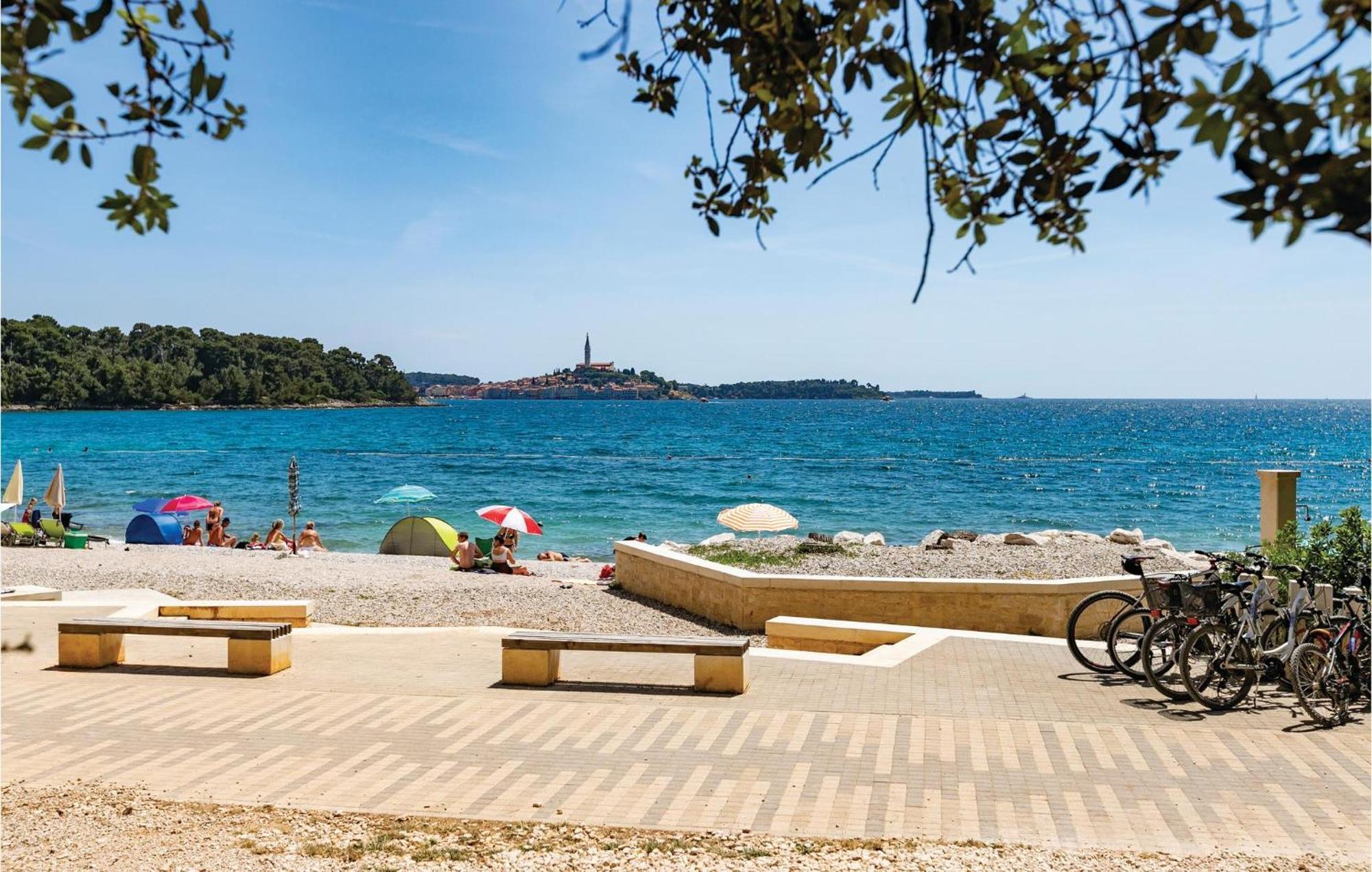 Amazing Apartment In Rovinj With Wifi Esterno foto